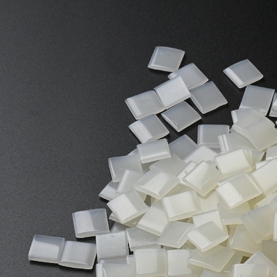 خرید کاغذ پوشش داده شده با جوهر Perfect Binding Glue Pellets EVA Hot Glue سفید زرد online manufacture
